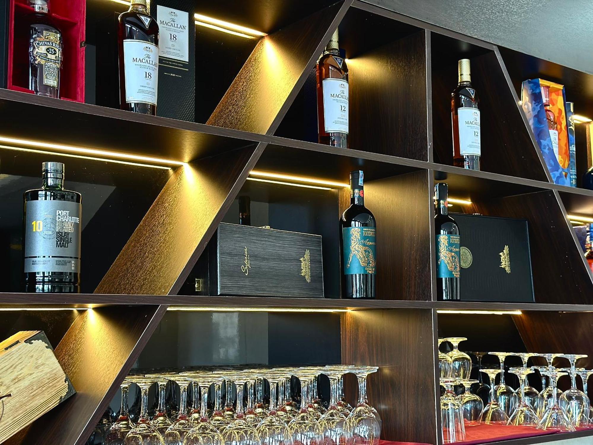 Vian Hotel And Spa Danang エクステリア 写真